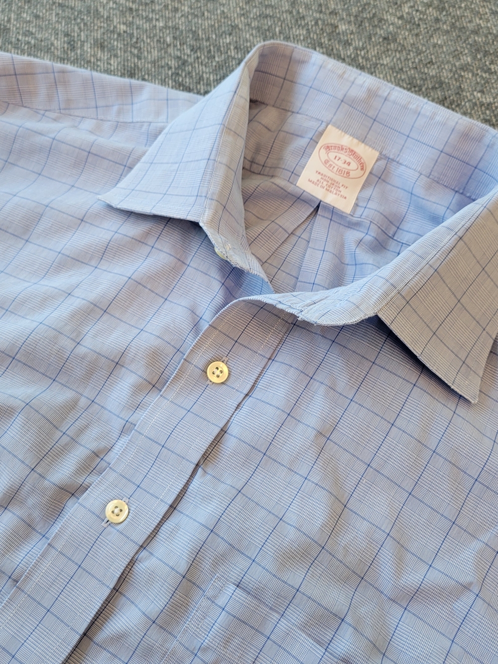 Brooks Brothers Dress Shirt Men's 17 34 Blue Check Plaid Non Iron Button Up
